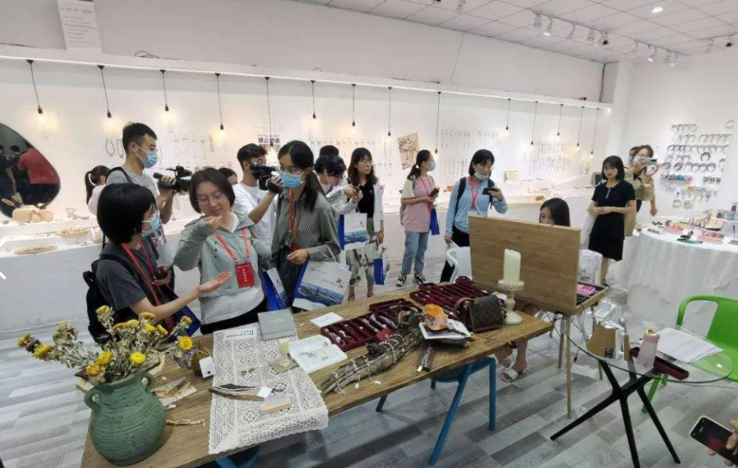 v2_ec62dacc59504d2883b10863ccbf2b54_img_000.png
